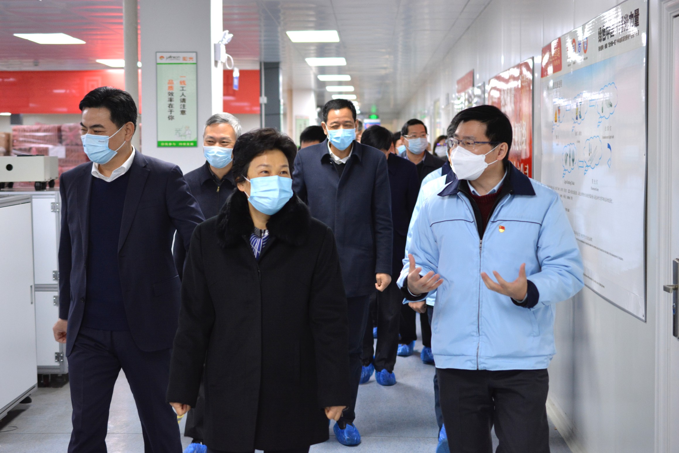 省政协主席葛慧君到7790必发集团指导督查疫情防控和复工复产工作